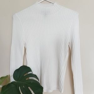 Full Sleeves Off-White Ribbed Mock-Neck Sweater